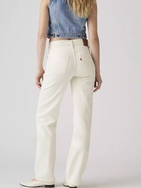 Levi’s 501 90’s Jean in Ecru - Size 31, Length 32
